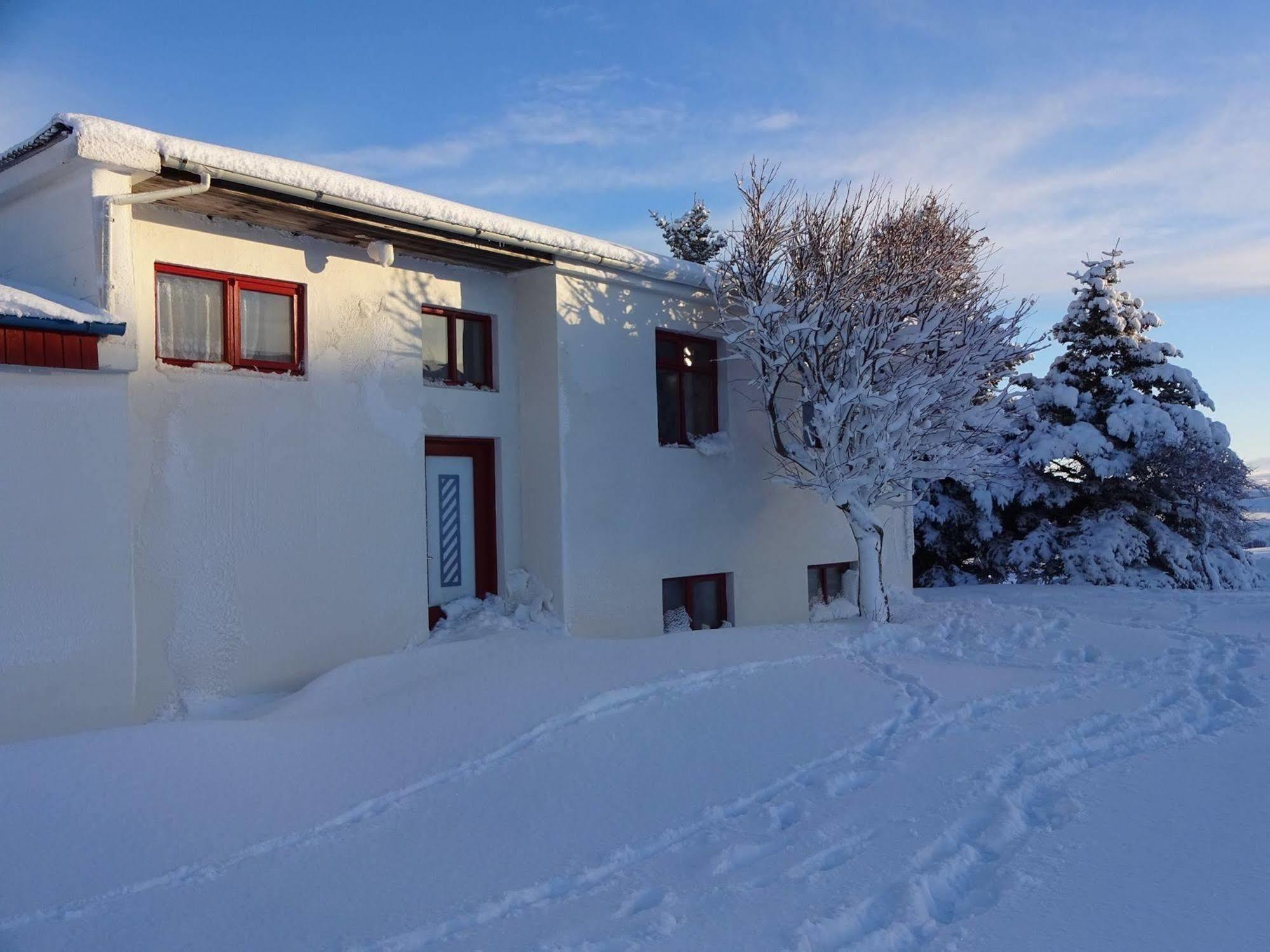 Brekkulaekur Guesthouse Hunathing Vestra Εξωτερικό φωτογραφία