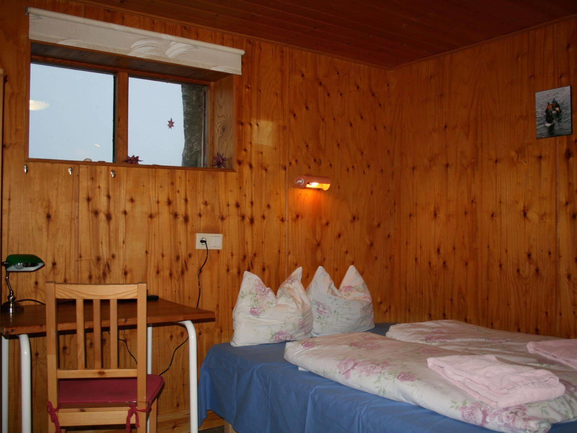 Brekkulaekur Guesthouse Hunathing Vestra Εξωτερικό φωτογραφία